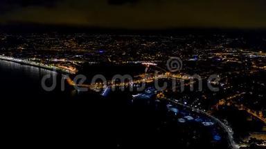 4尼斯法国海滨<strong>长廊</strong>、地中海和机场<strong>景观</strong>的鸟瞰图。 法国城市夜景。 夜晚